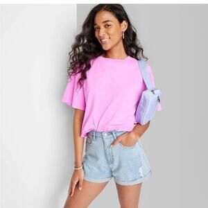 Wild Fable Women's High Rise Rolled Cuff Jean Shorts Light Wash Size 2